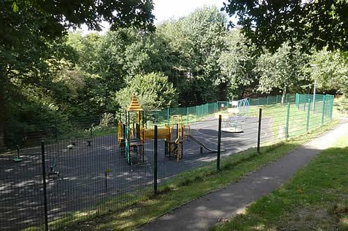 Photo Gallery Image - Treland Play Area, St Germans